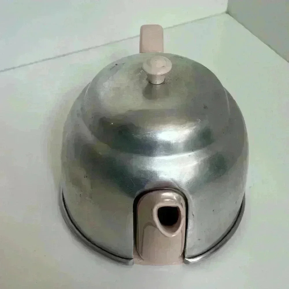 1940s  made in Japan pink ceramic teapot with insulated metal cozy - Picture 5 of 10